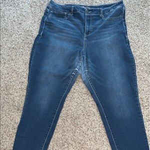 Maurices size XXL skinny jeans!